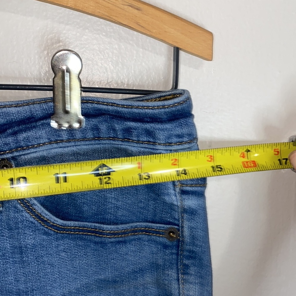 🛍️Trendy Comfy blue Jeans with no holes! - Picture 9 of 9